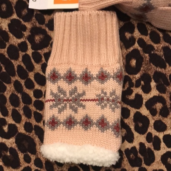 Brand New Timberland Fair Isle Knit Fingerless Pink Gloves - Picture 5 of 12